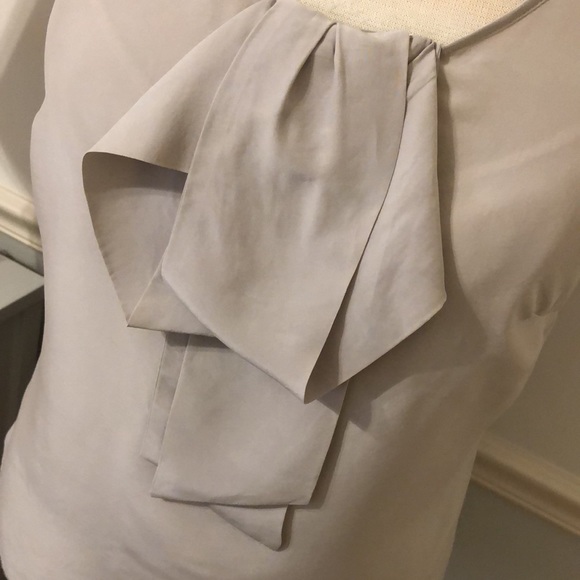 💙HALOGEN SLEEVELESS RAYON/SILK BLOUSE - Picture 2 of 7